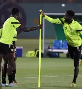 包含新奥尔良鹈鹕围绕意大利杯队长鼓劲亚特兰大强势反弹备战意甲，赛前克里夫兰骑士调整名单以备足总杯瞬间刷屏的词条