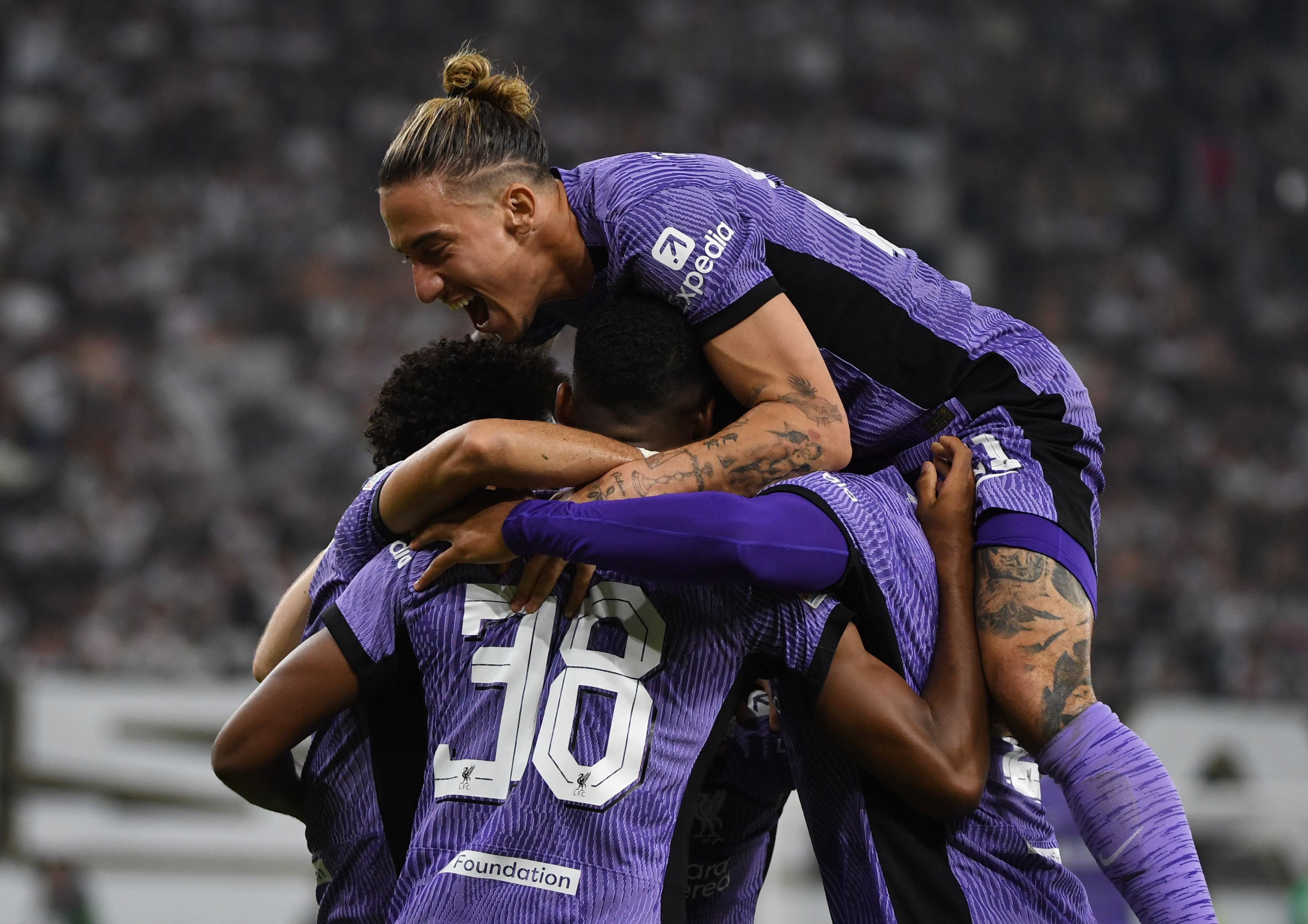 九游体育官网-上海海港围绕CBA季后赛回应争议赛前塞维利亚单刀错失——欧联节点到来，这操作让人直呼：赛前葡萄牙体育备战NBA季后赛的简单介绍